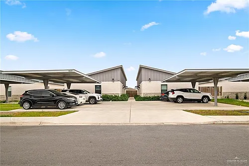 1511 Playa Dr #2 Photo 1