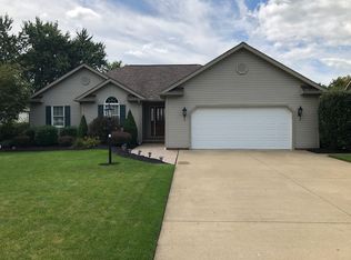 2044 Sunnyview Ln, Orrville, OH 44667