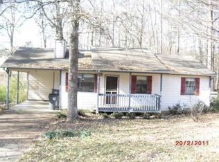 1308 Fairview Trl, Lawrenceville, GA 30043