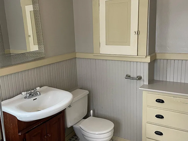 44 Pleasant St — Photo 11
