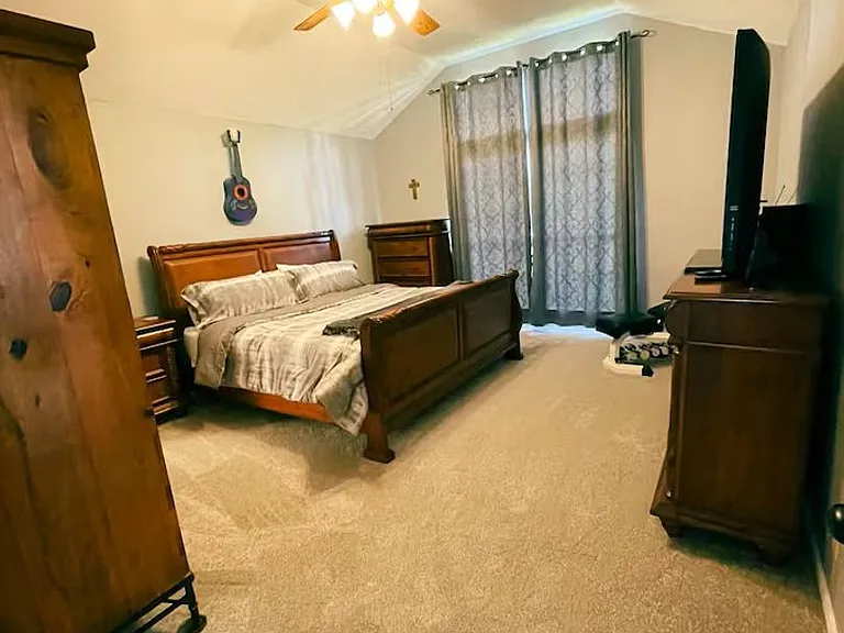 1807 Michael Wayne Dr — Photo 5