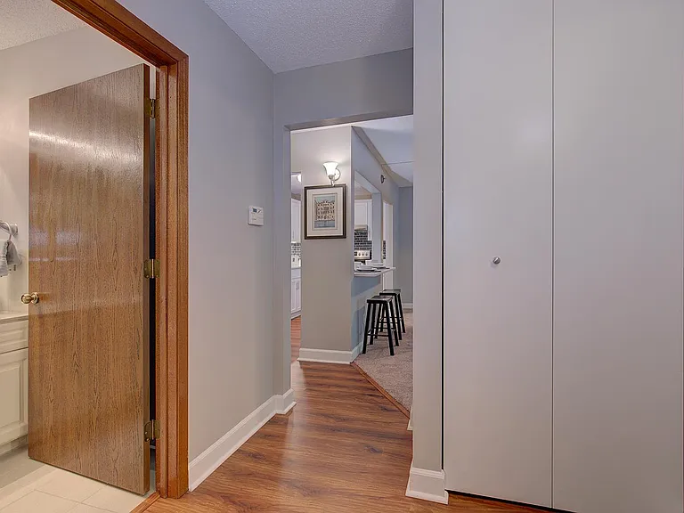 10531 Cedar Lake Rd #213 — Photo 18
