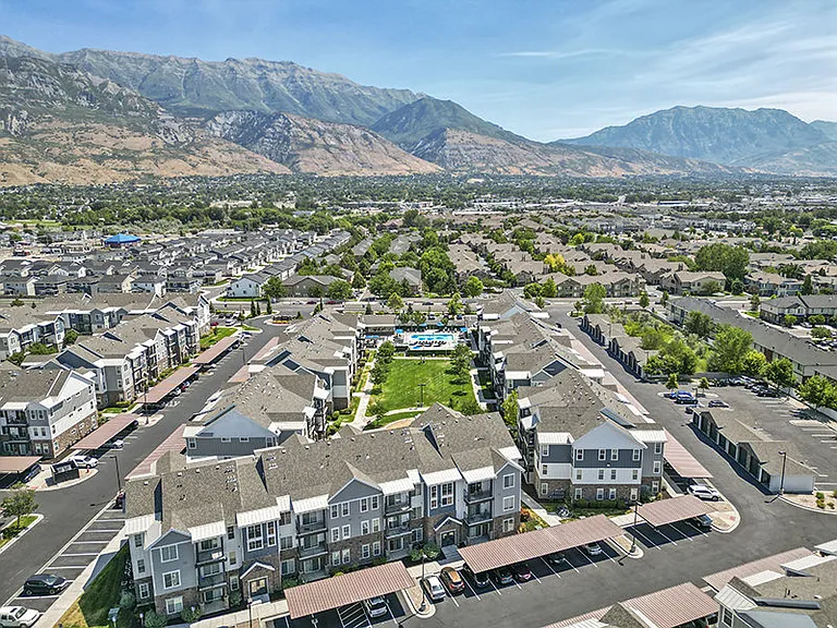 Viewpointe — Photo 33