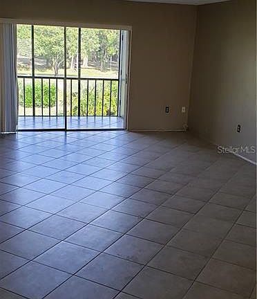 5th image of 140 Cypress Ln #40