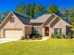 18 Magnolia Crossing Rd, Sumrall, MS 39482