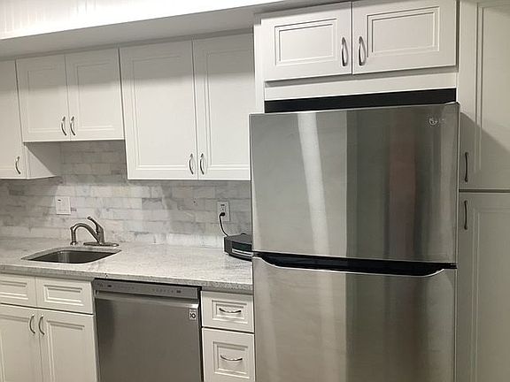 New cabinets & backsplash.