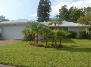 2982 Meadow Wood Dr, Clearwater, FL 33761