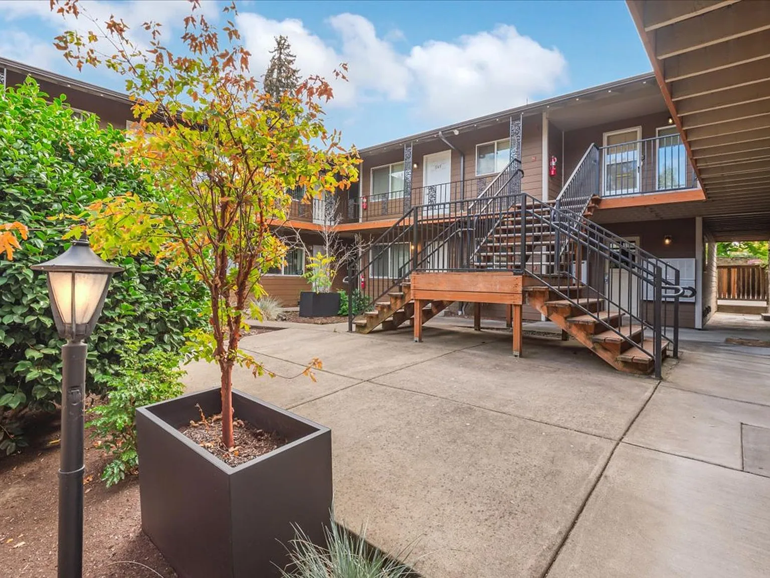 Bayberry Apartments — Photo 1