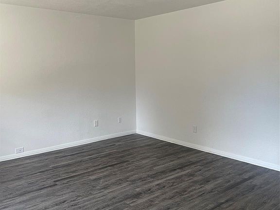 2nd image of 2629 N Camp Cir #A
