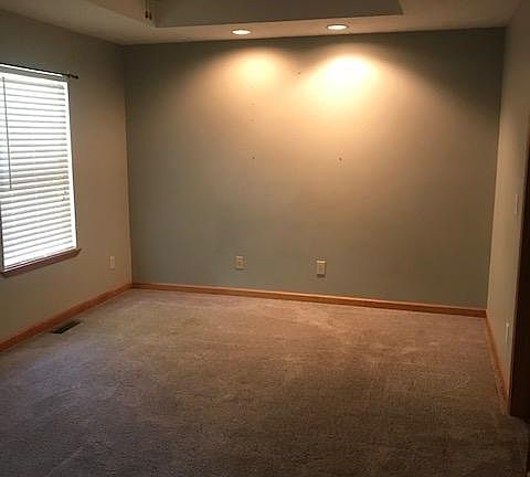 5th image of 4814 Western Dr