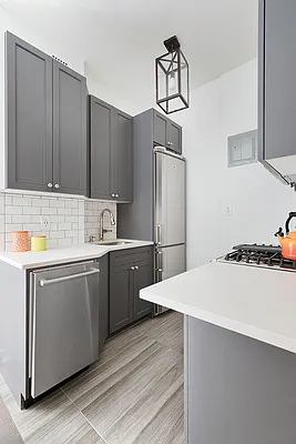 Sold by Compass | media 6