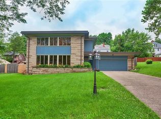 36 Hillcrest Ln, Uniontown, PA