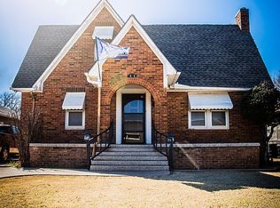 315 N 8th Ave, Fairview, OK 73737