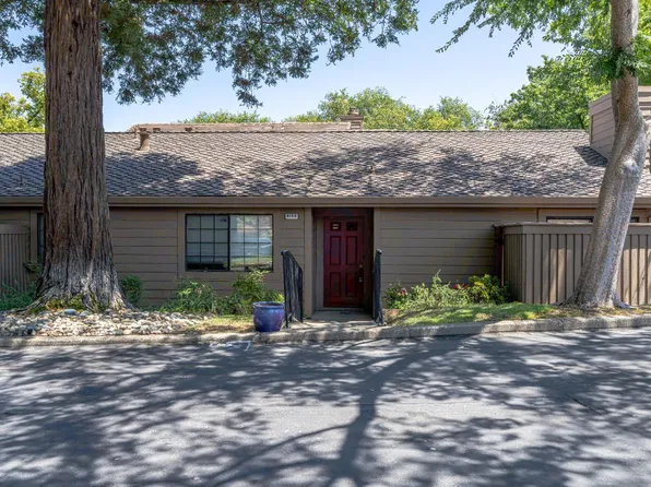 8140 Maderia Port Ln, Fair Oaks, CA 95628