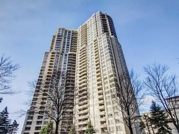 25 Kingsbridge Garden Cir, Mississauga, ON