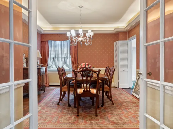 170 East 79th Street image 4 of 11