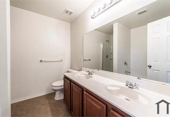 5th image of 13160 Barbarosa Dr