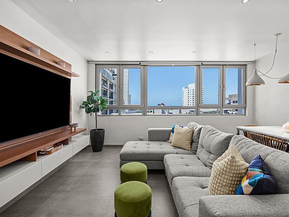 2nd image of 1452 Avenida Magdalena #7C