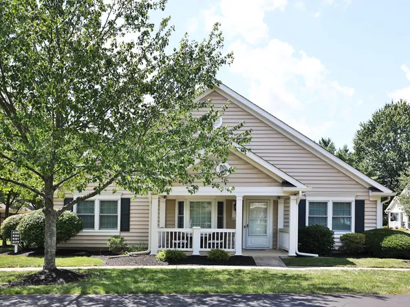 8385 Orchard Knoll Ln, Columbus, OH 43235