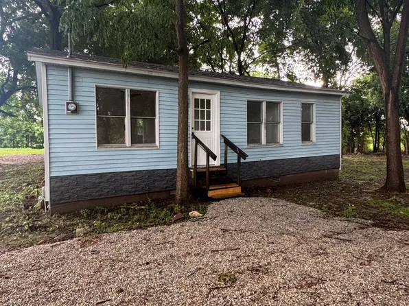 2204 Barnhill Rd, Jonesboro, AR 72401