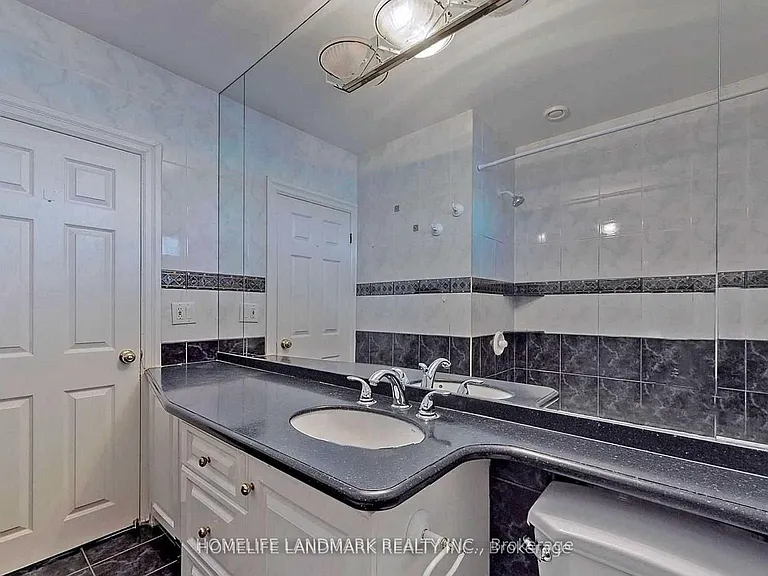 381 Osiris Dr — Photo 9