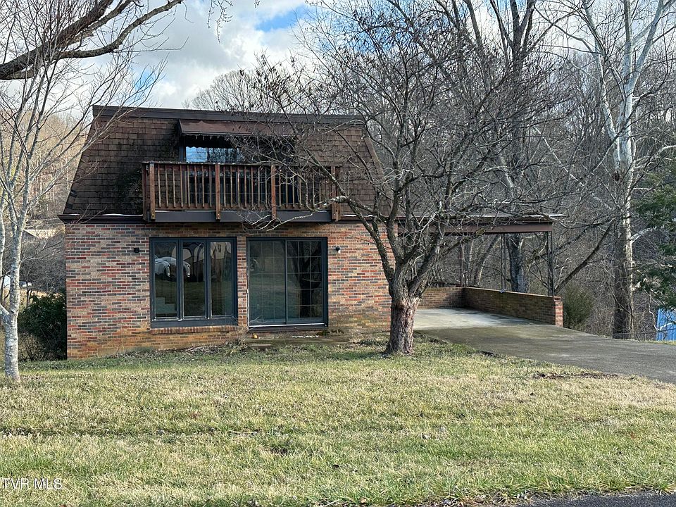 2nd image of 420 Green Brook Cir