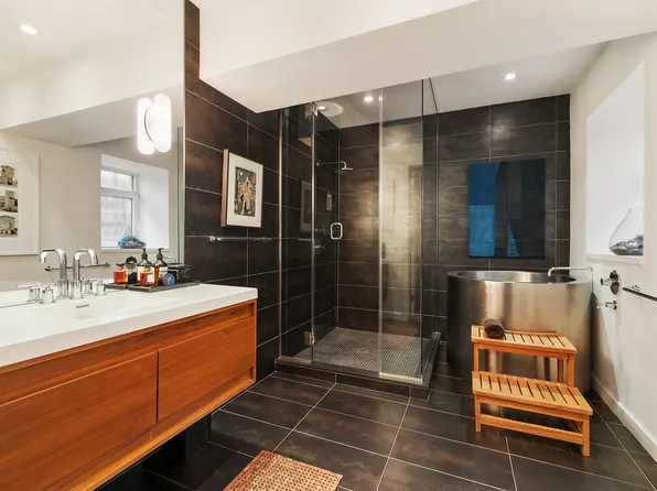 23 Park Avenue image 13 of 17