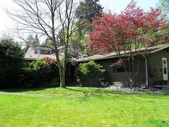 2nd image of 8727 128th Ave NE