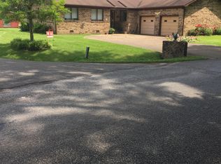 498 Woodlawn Rd, Greenfield, TN 38230