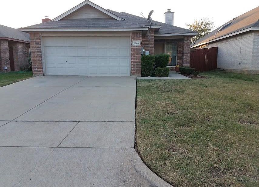 1st image of 9204 Coral Ln
