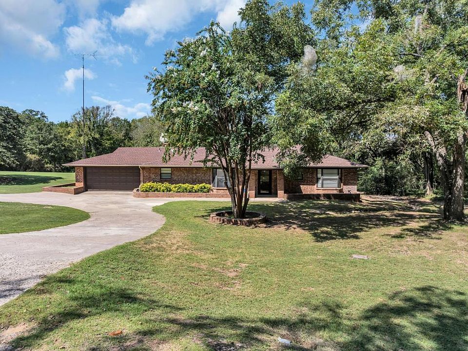 1st image of 31 Turner Cir