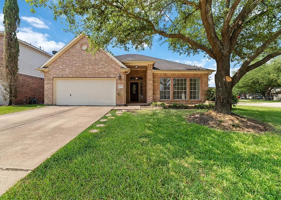 1st image of 22531 Heather Way Ct