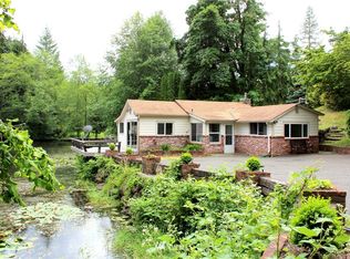 2150 NW Woodland Dr, Bremerton, WA 98312