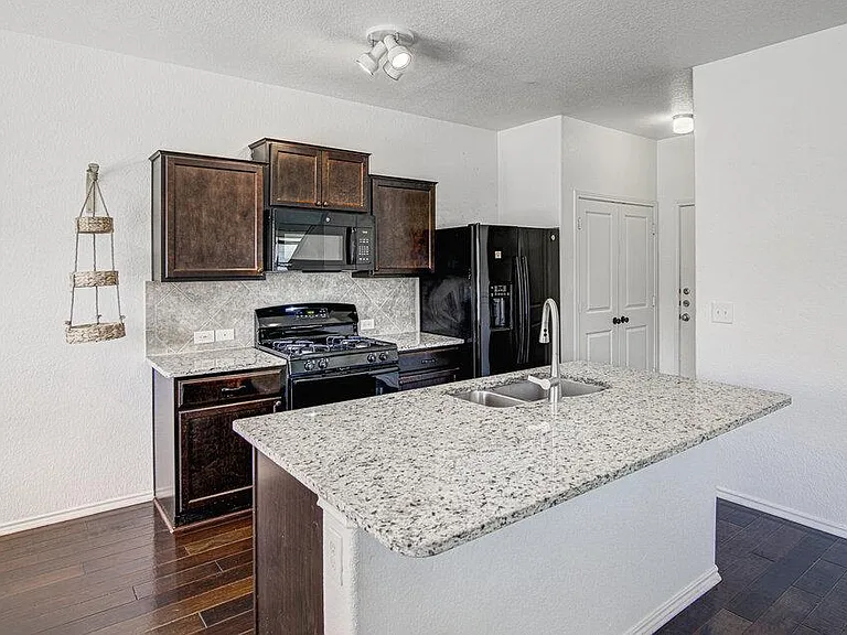 3505 Colorado High Ave — Photo 8