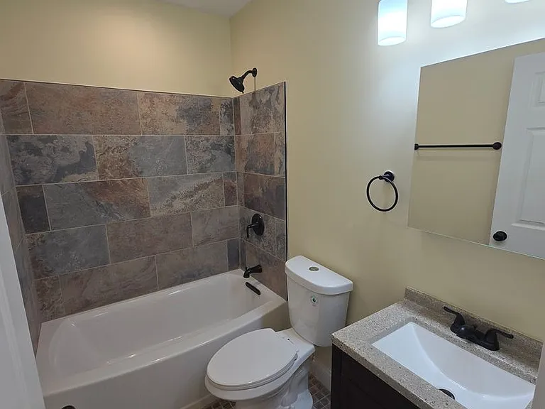 920 N Church St — Photo 23