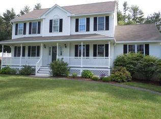 13 Haywood Rd, Londonderry, NH 03053