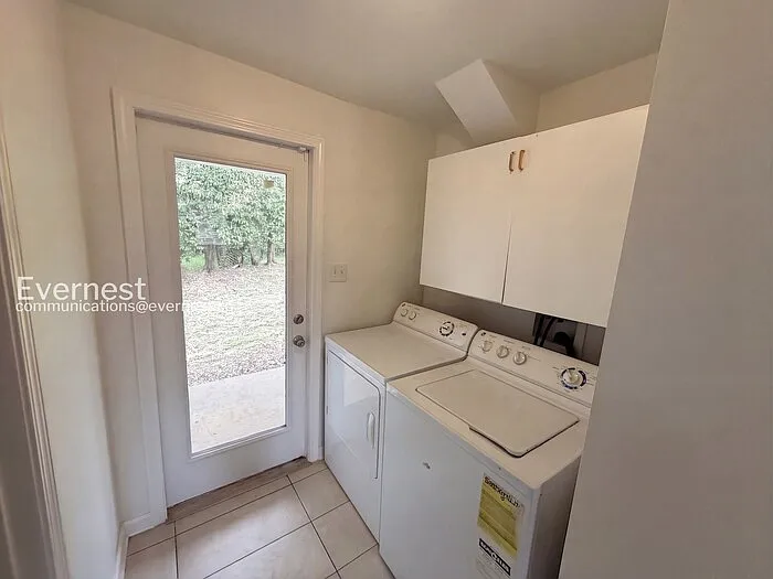 506 Alpha St — Photo 16