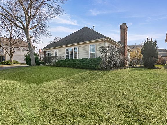 4th image of 17527 W Stillwater Ct