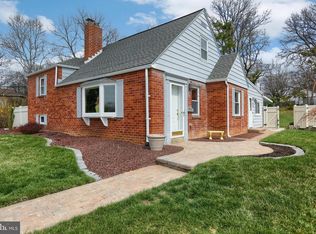 515 Lenker Pl, Harrisburg, PA 17111