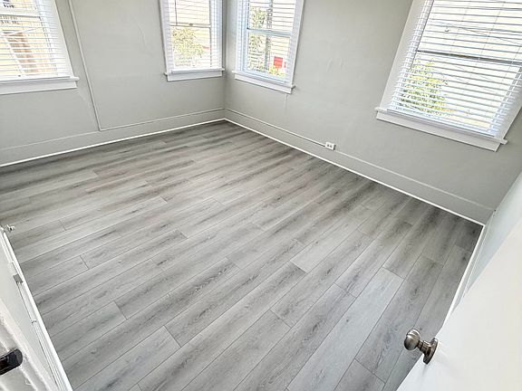 5th image of 1805 6th Ave