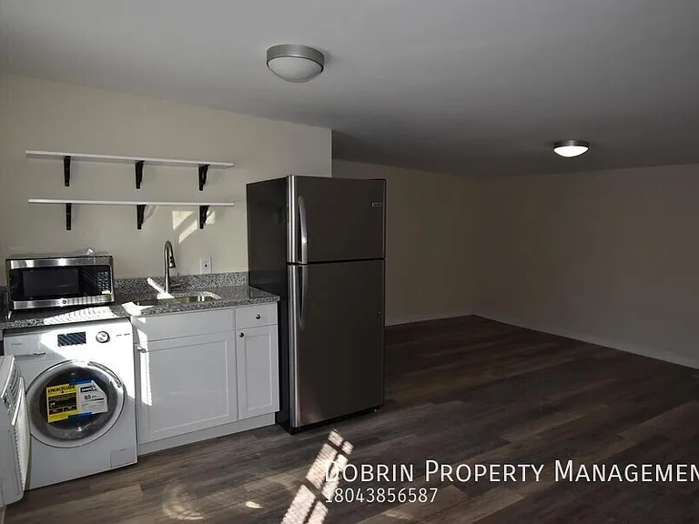 316 W Marshall St — Photo 16