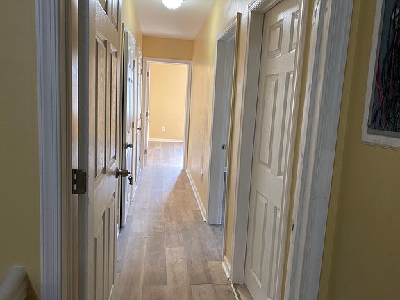 2nd image of 4903 Cedar Ave APT 3