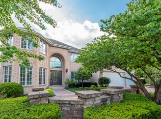 404 Jason Ln, Schaumburg, IL 60173