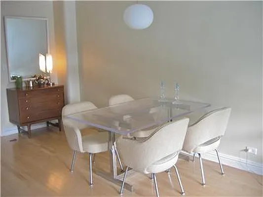 Sold by Bank Neary | media 8