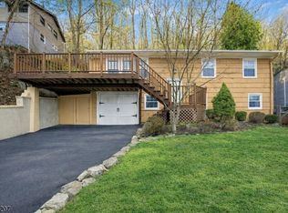 79 Truman Blvd, Oakland Boro, NJ 07436