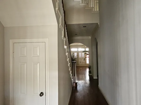 5346 Hidalgo St, Houston, TX 77056