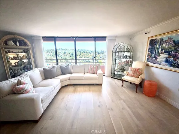 24055 Paseo Del Lago Unit 1204, Laguna Woods, CA 92637