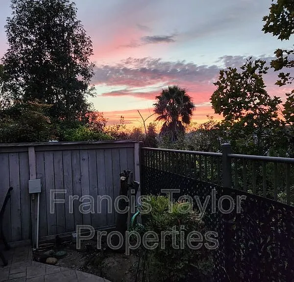 176 Aurora Ave — Photo 19