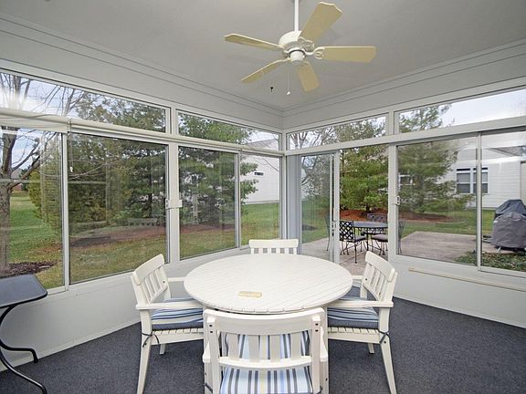 3rd image of 8148 Jeannes Creek Ln