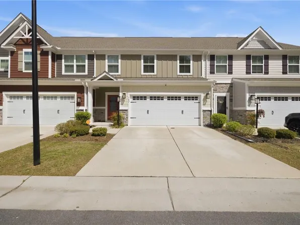 502 Eldridge Ln, Chesapeake, VA 23323
